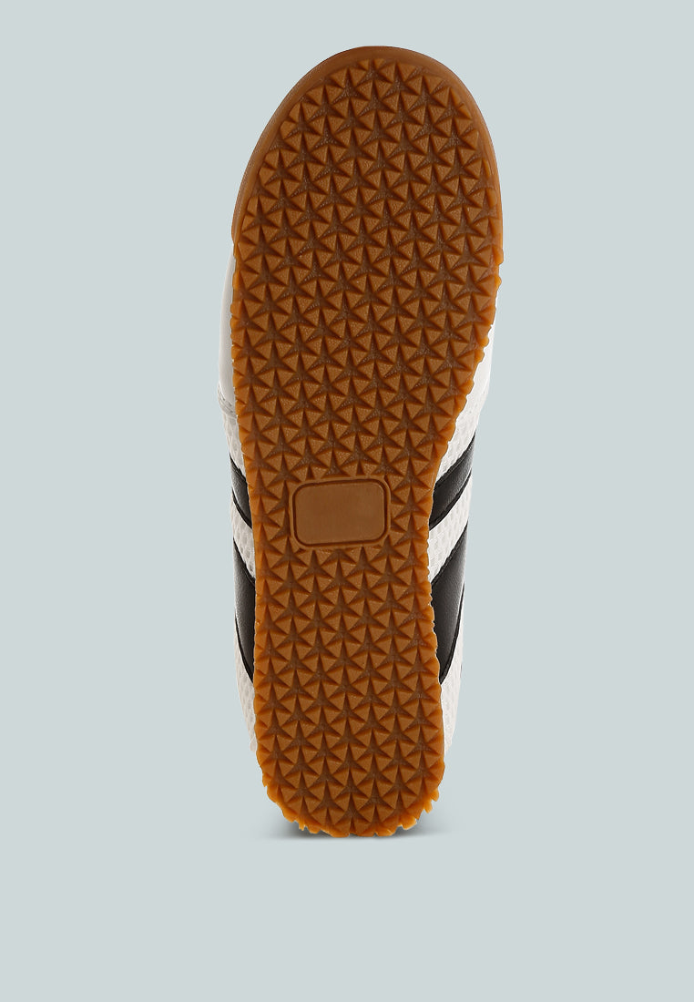 Women's Casual Lace-up Sneakers - Confortable Everyday Shoes